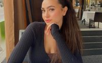 Sophie Hesri: Rising Social Media Influencer and Fashion Model from the Hesri Family.